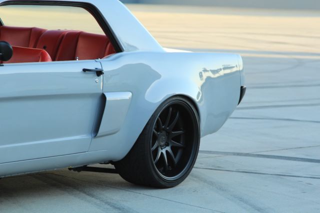 1966 Ford Mustang Widebody Pro Touring Show Car - photo 7