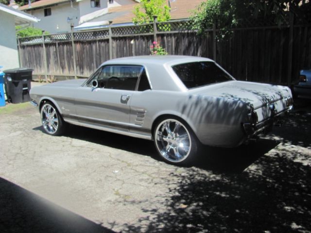 1966 Ford Mustang - photo 7