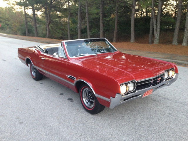 1966 Olds 4-4-2 Convertible 400ci 350hp Jetaway Trans PS PB P-Top P-Antenna 1966 Oldsmobile 442 F-85 Cutlass 4-4-2 Performance Package