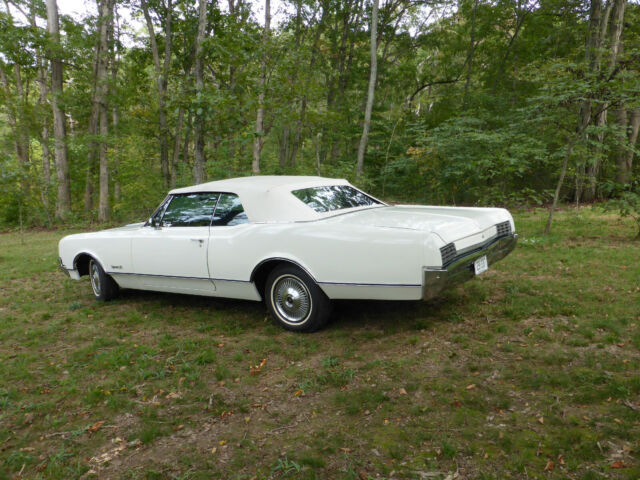 1966 Oldsmobile Eighty-Eight Convertible - photo 3