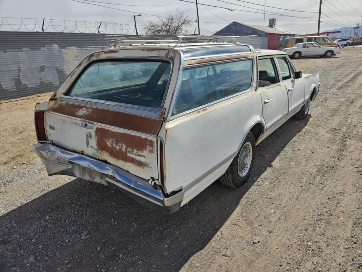 1966 Oldsmobile Custom Cruiser Vista Cruiser - photo 3