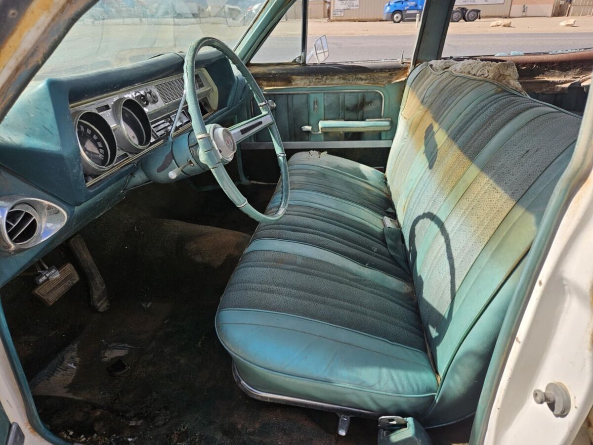 1966 Oldsmobile Custom Cruiser Vista Cruiser - photo 7