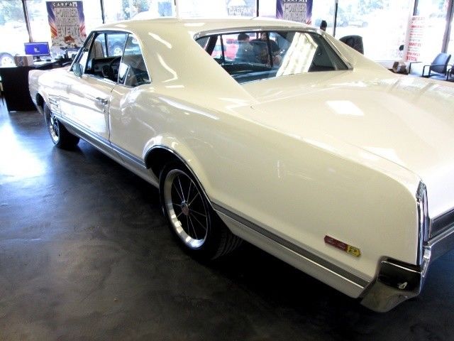 1966 Oldsmobile 442 - photo 11