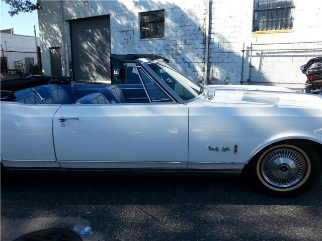1966 Oldsmobile Ninety-Eight CONVERTIBLE - photo 5