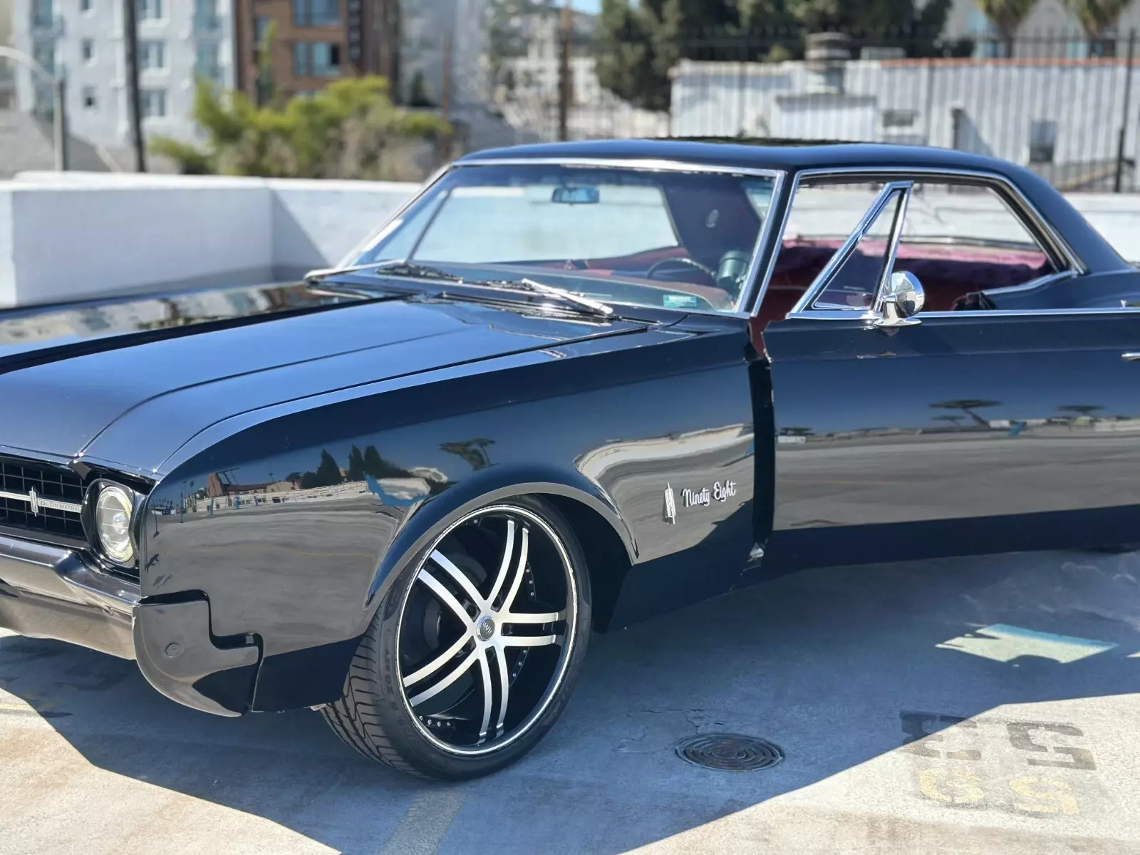 1966 Oldsmobile Ninety-Eight - photo 2