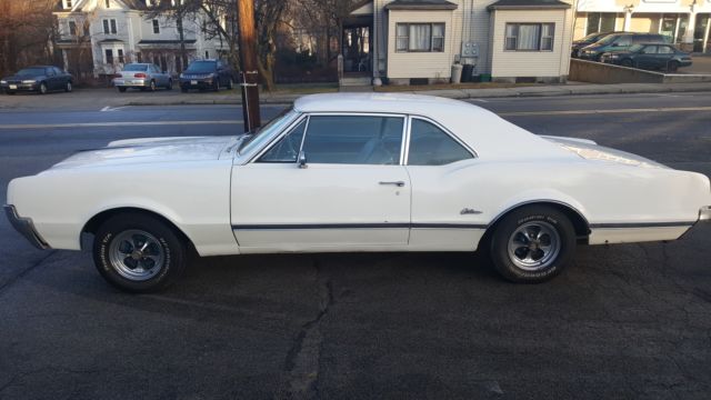 1966 Oldsmobile Cutlass - photo 2