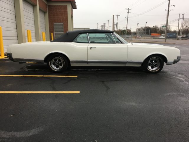 1966 Oldsmobile Cutlass 2 door - photo 4