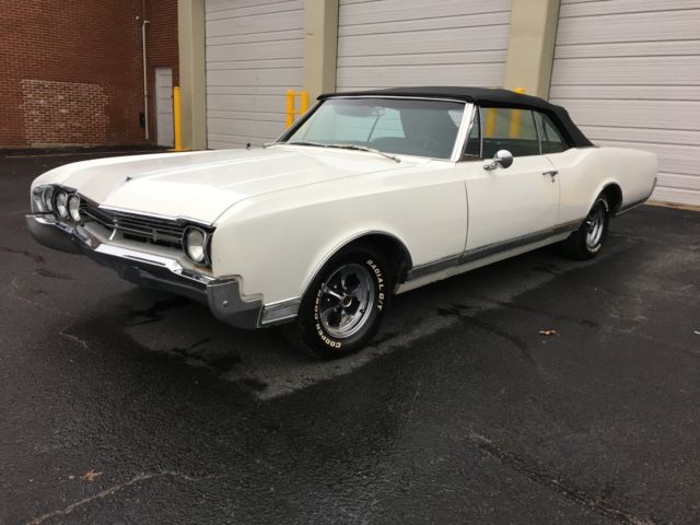 1966 Oldsmobile Cutlass 2 door - photo 6