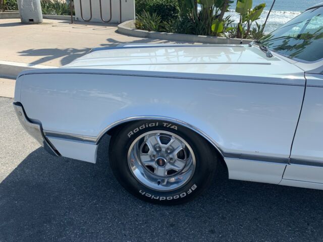1966 Oldsmobile Cutlass Holiday Coupe - photo 6
