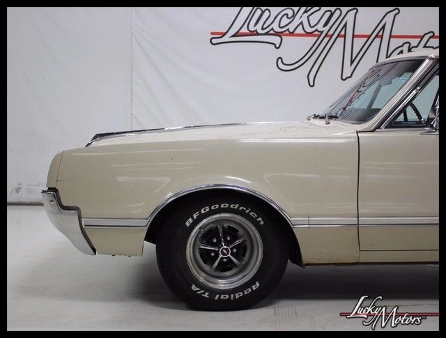 1966 Oldsmobile Cutlass Sedan - photo 6