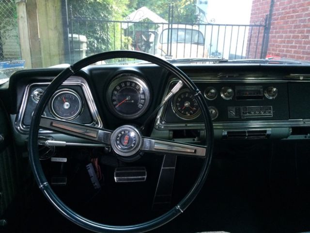 1966 Oldsmobile Eighty-Eight Sedan - photo 3
