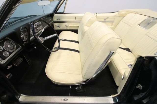1966 Oldsmobile Eighty-Eight Convertible - photo 5