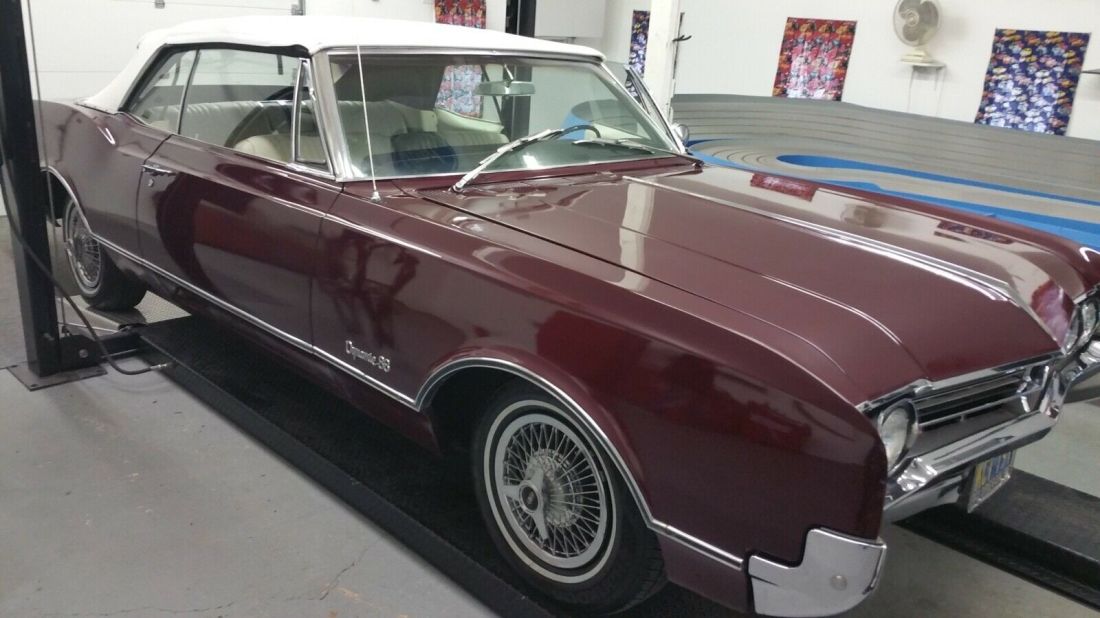 1966 Oldsmobile Dynamic 88 - photo 2