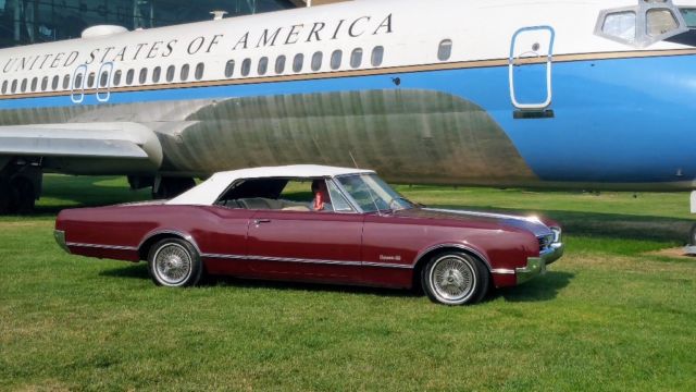 1966 OLDSMOBILE DYNAMITE 88 CONVERTIBLE 1966 Oldsmobile Eighty-Eight Convertible