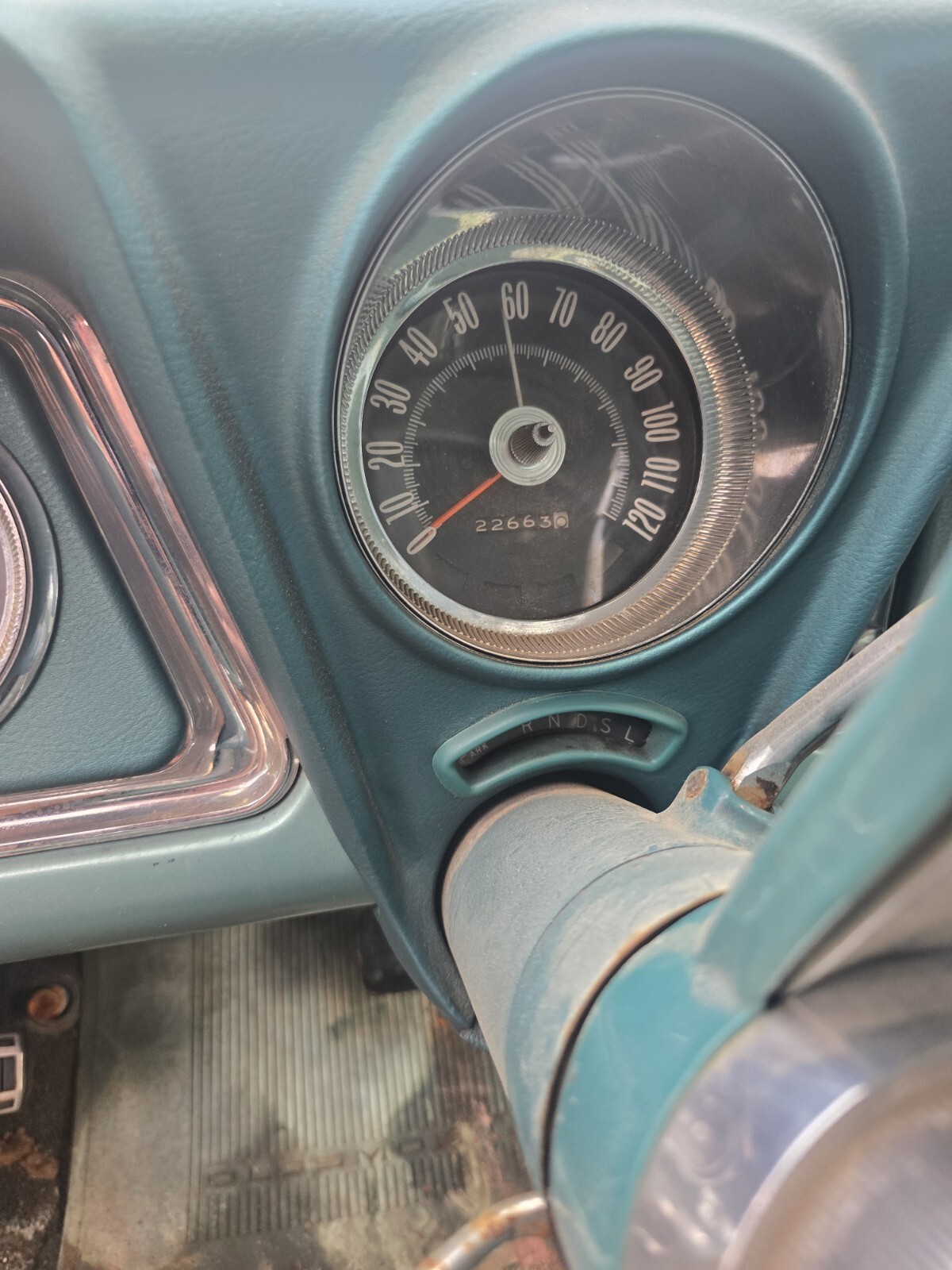 1966 Oldsmobile Jetstar 88 - photo 2