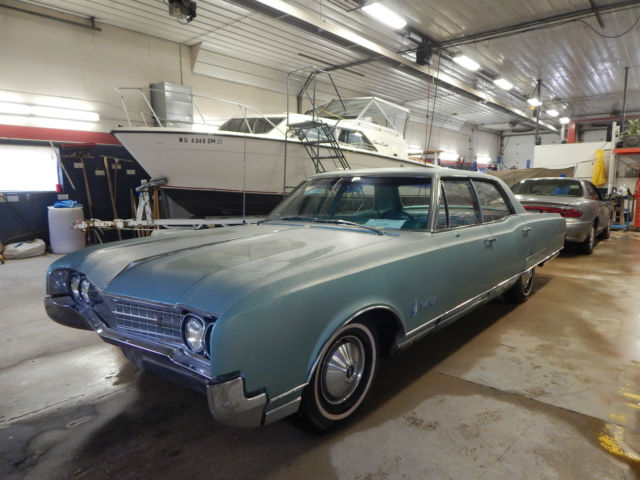 1966 Oldsmobile Ninety-Eight - photo 2