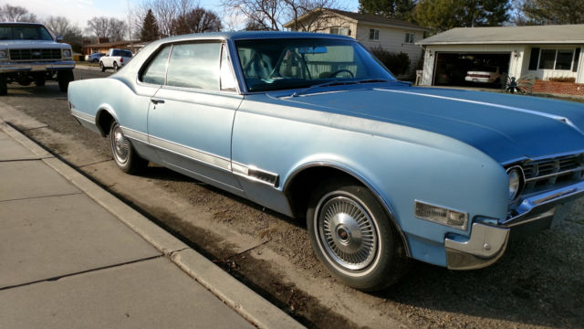 1966 Oldsmobile Starfire 1966 Oldsmobile Starfire