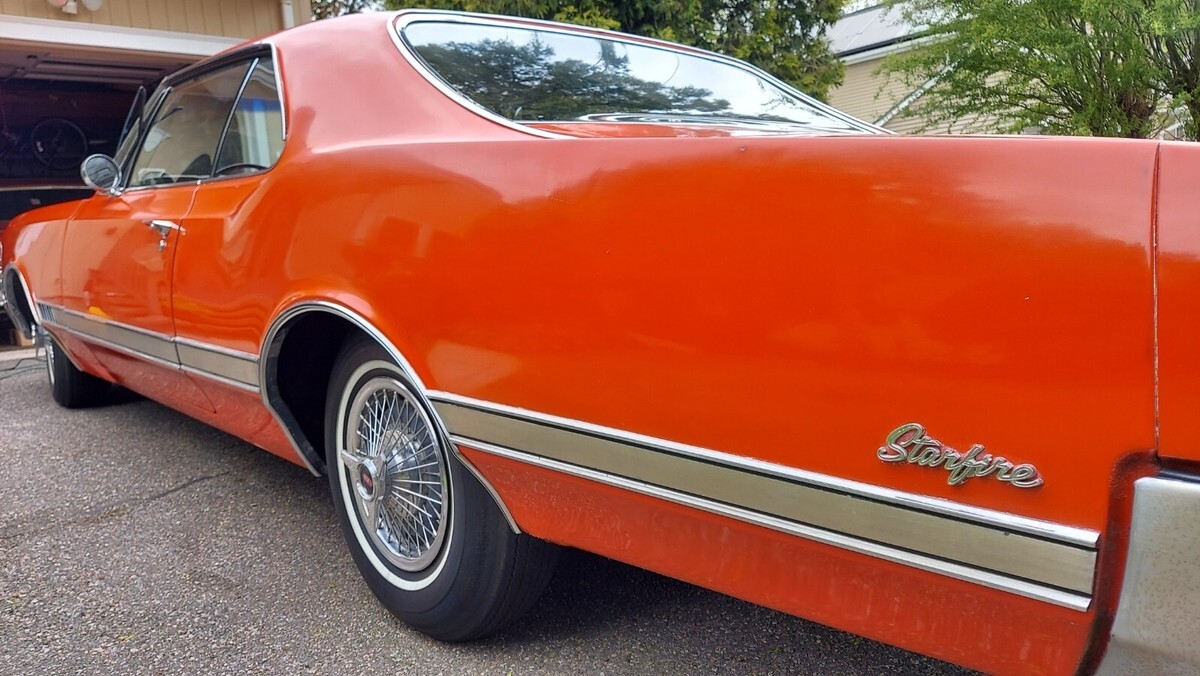 1966 Oldsmobile Starfire - photo 9