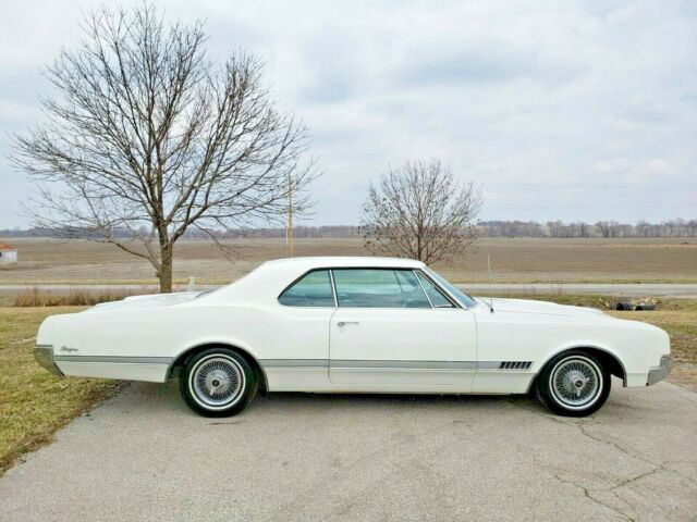 1966 Oldsmobile Starfire - photo 12