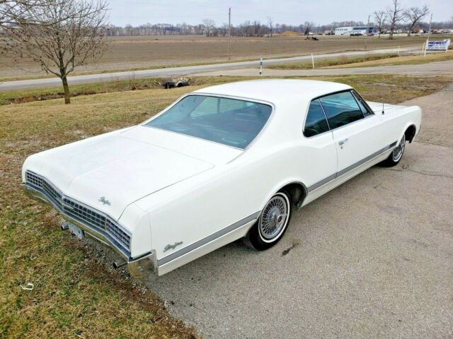 1966 Oldsmobile Starfire - photo 8