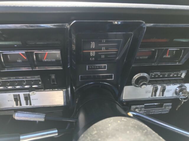 1966 Oldsmobile Toronado - photo 2