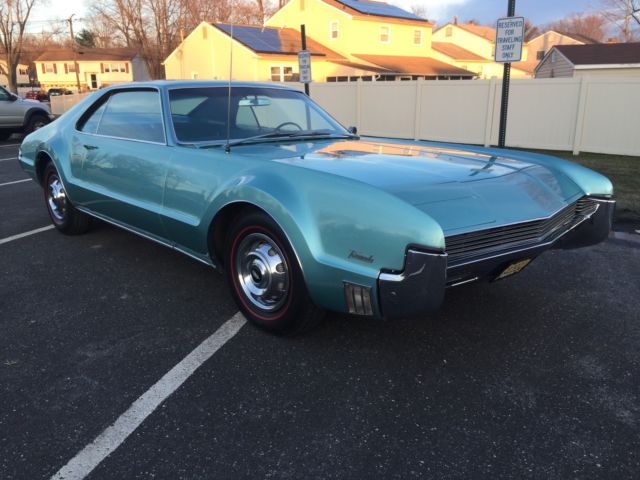 1966 Oldsmobile Toronado - photo 6