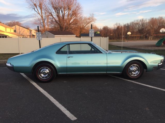 1966 Oldsmobile Toronado - photo 8