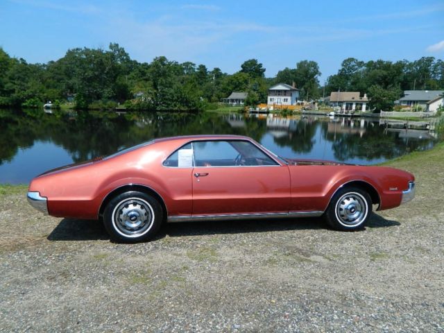 1966 Oldsmobile Toronado - photo 5