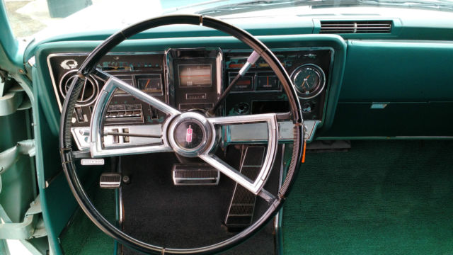 1966 Oldsmobile Toronado - photo 9