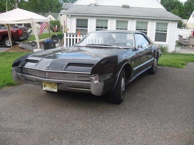 1966 Oldsmobile Toronado --