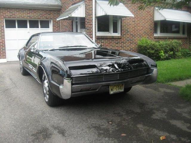 1966 Oldsmobile Toronado -- - photo 2