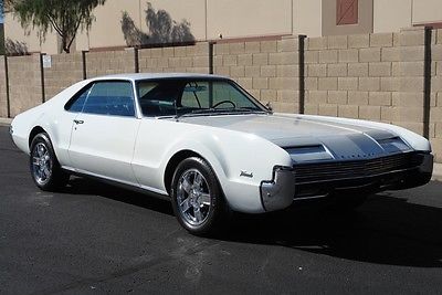 1966 Oldsmobile Toronado