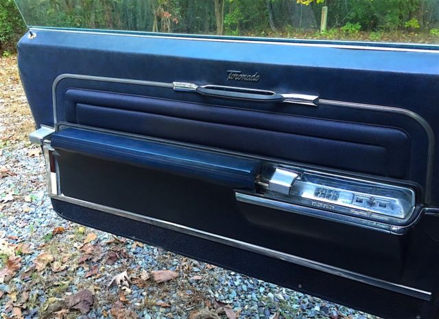 1966 Oldsmobile Toronado Deluxe - photo 12