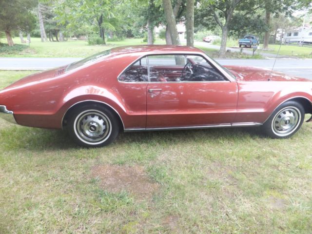 1966 Oldsmobile Toronado Deluxe - photo 4