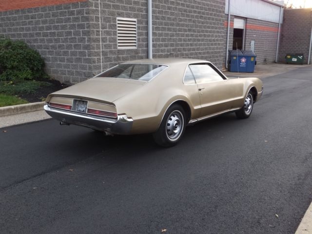 1966 Oldsmobile Toronado - photo 3