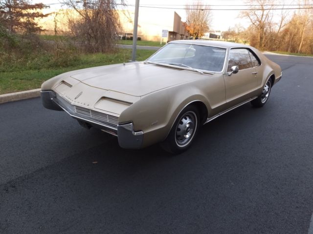 1966 Oldsmobile Toronado - photo 6