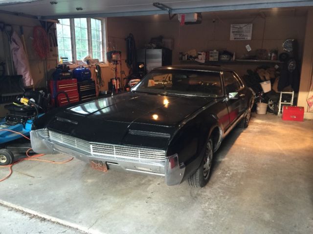 1966 Oldsmobile Toronado Base - photo 2