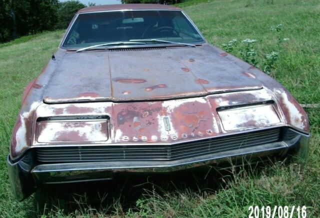 1966 Oldsmobile Toronado chrome - photo 3