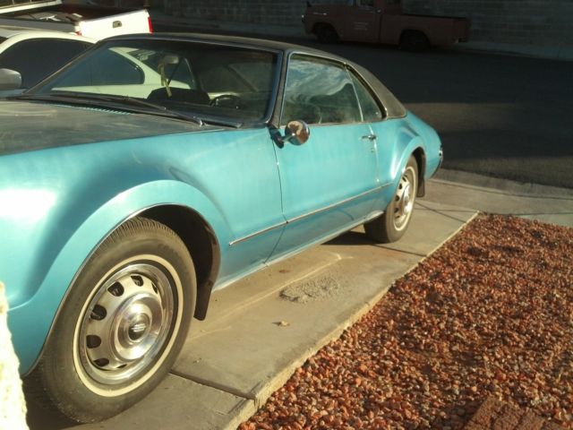 1966 Oldsmobile Toronado - photo 2