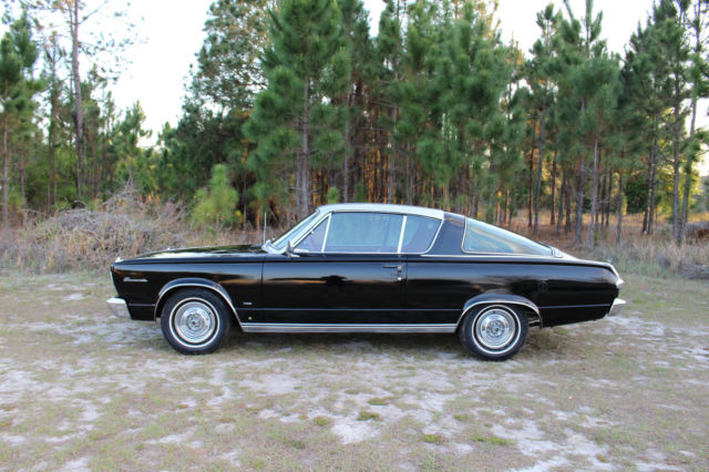 1966 Plymouth Barracuda 273 V8 - 41k ORIGINAL MILES - 77+ Pics - VIDEO - photo 2