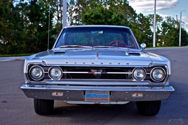 1966 Plymouth Satellite GTX Clone / 440 Mopar Performance V8 / Less than 500 MILES!!! - photo 11