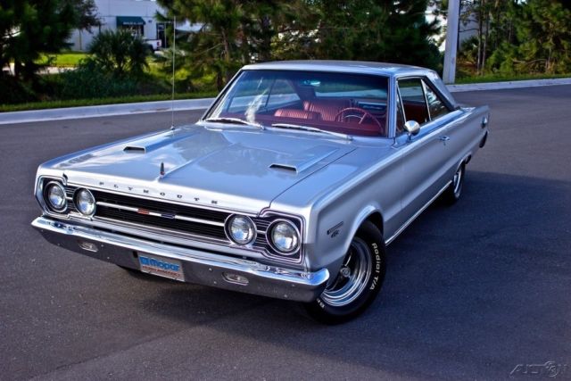 1966 Plymouth Satellite GTX Clone / 440 Mopar Performance V8 / Less than 500 MILES!!! - photo 5