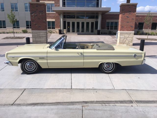 1966 Plymouth Belvedere II Convertible - photo 2