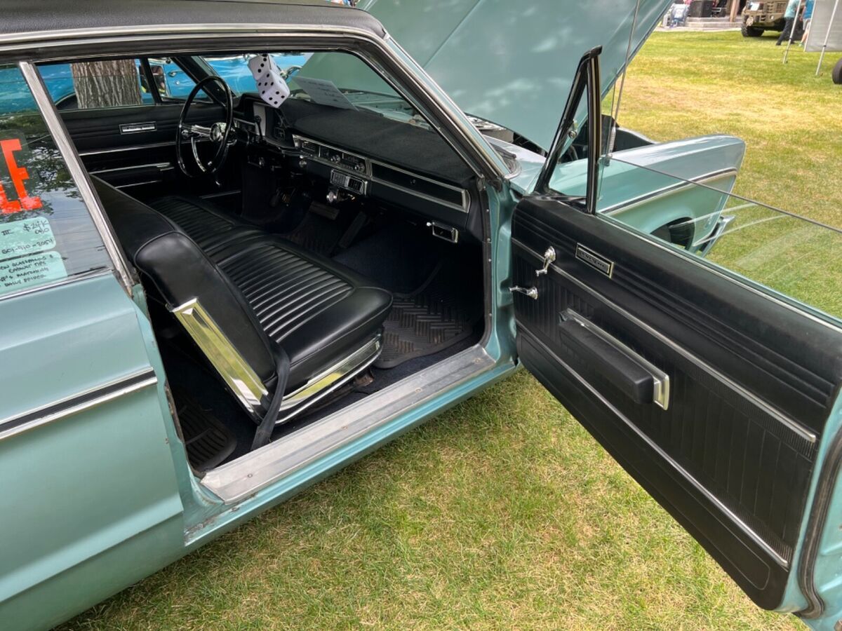 1966 Plymouth Fury - photo 4