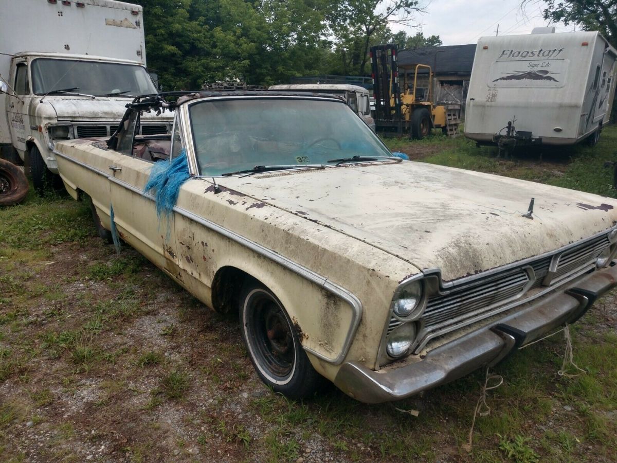 1966 Plymouth Fury - photo 3