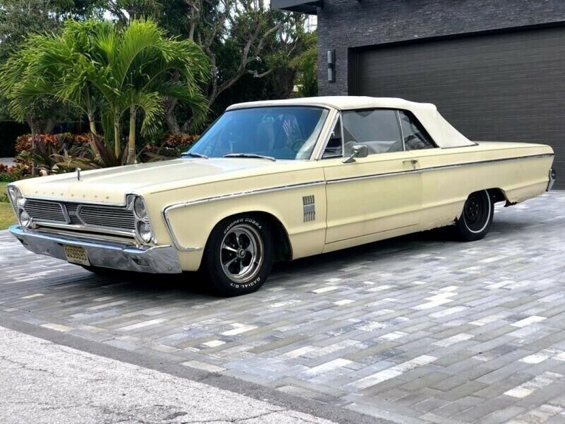 1966 Plymouth Fury III 19,100 Mile 318 Automatic CAR RUNS AND Drives 1966 Plymouth Fury III