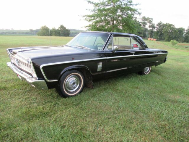 1966 Plymouth Fury vinyl - photo 2