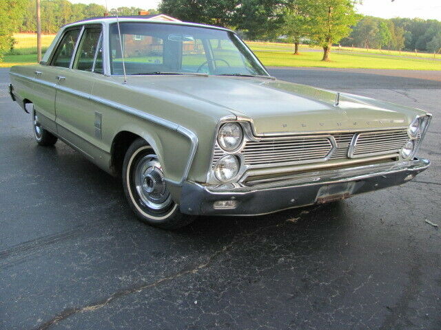 1966 Plymouth Fury - photo 2