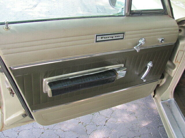 1966 Plymouth Fury - photo 6