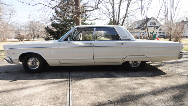 1966 Plymouth Fury - photo 3